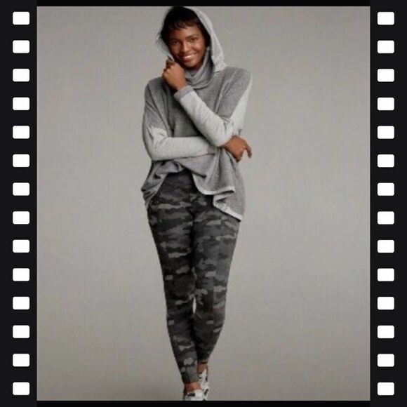 CABI ATC Cowl Neck Top, Heather Gray, Sz XS #3996 EUC - Picture 1 of 5